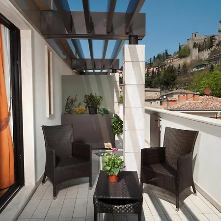 Hotel Joli-2